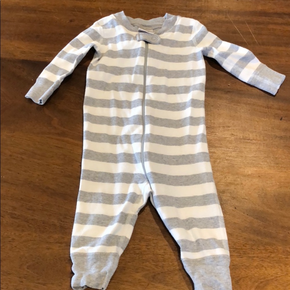 Hanna Andersson striped zip pajamas size 60